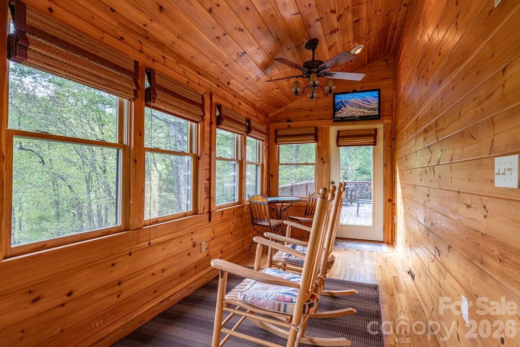 197 Woodby Ridge Road — Vilas