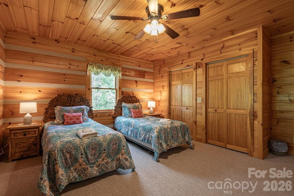 197 Woodby Ridge Road — Vilas