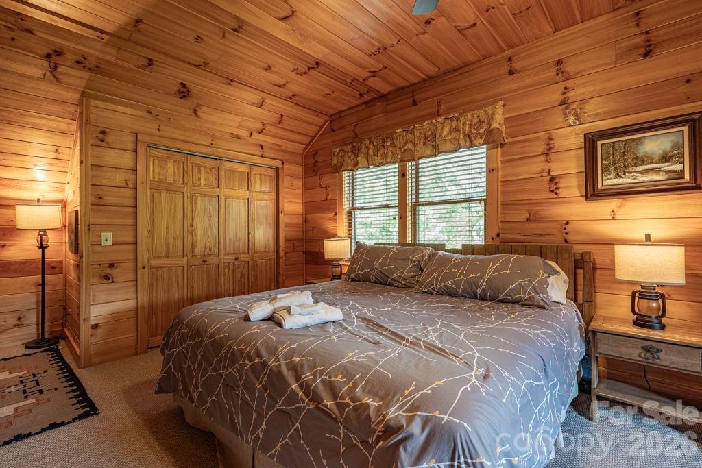 197 Woodby Ridge Road — Vilas