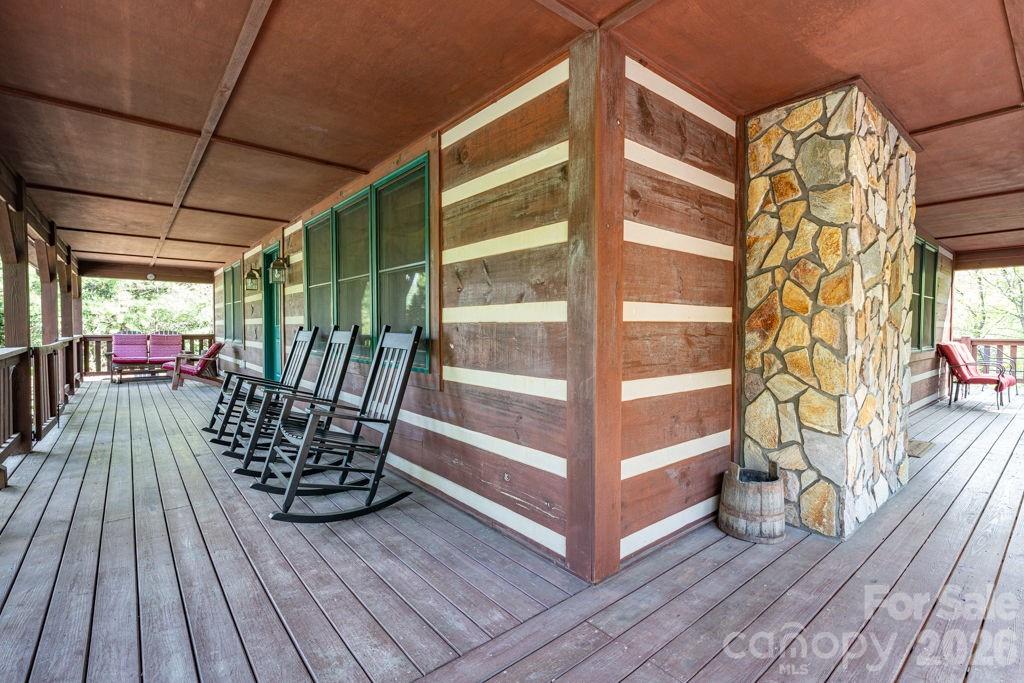 197 Woodby Ridge Road — Vilas