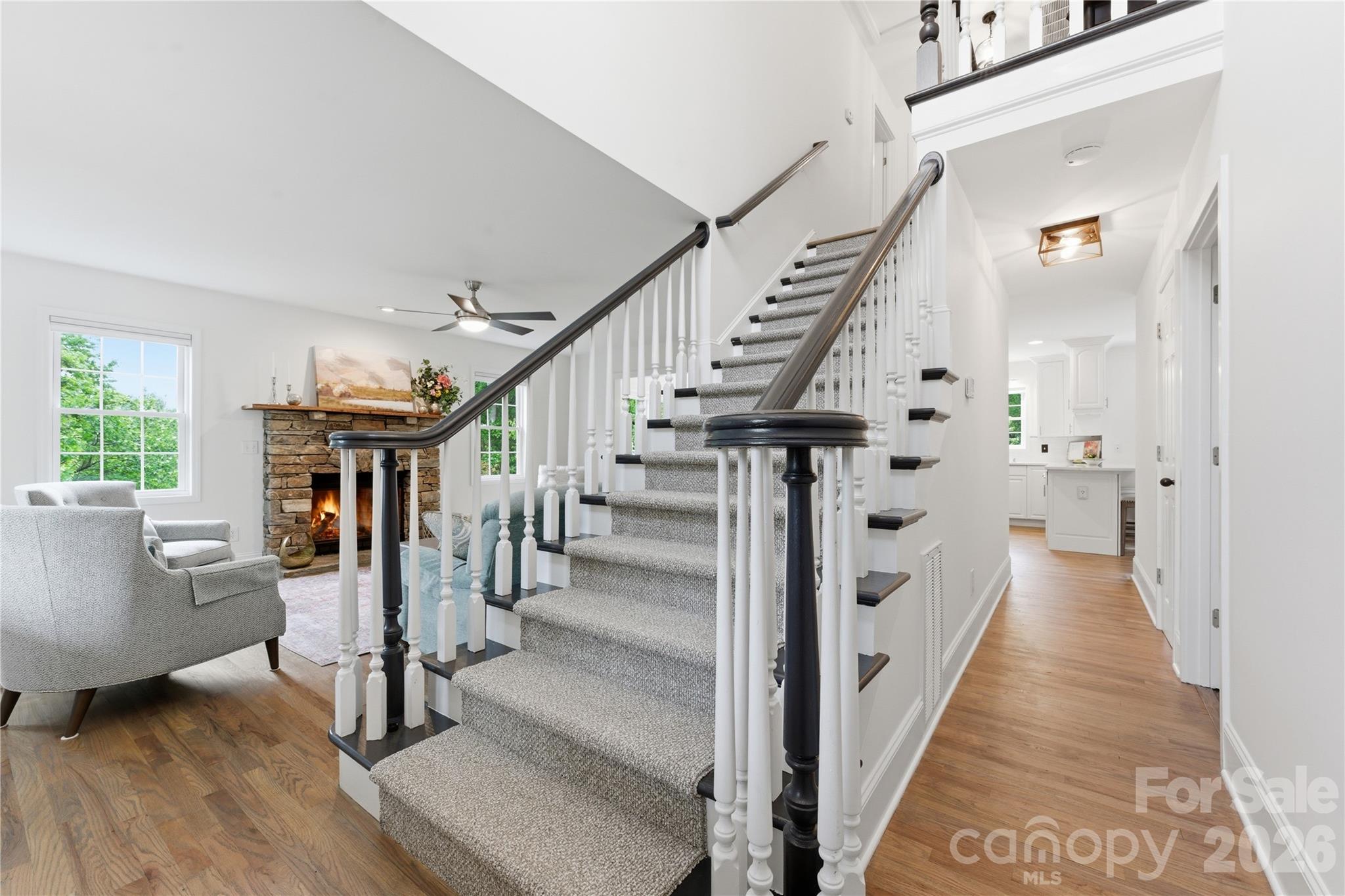 15 Racoon Point — Canton