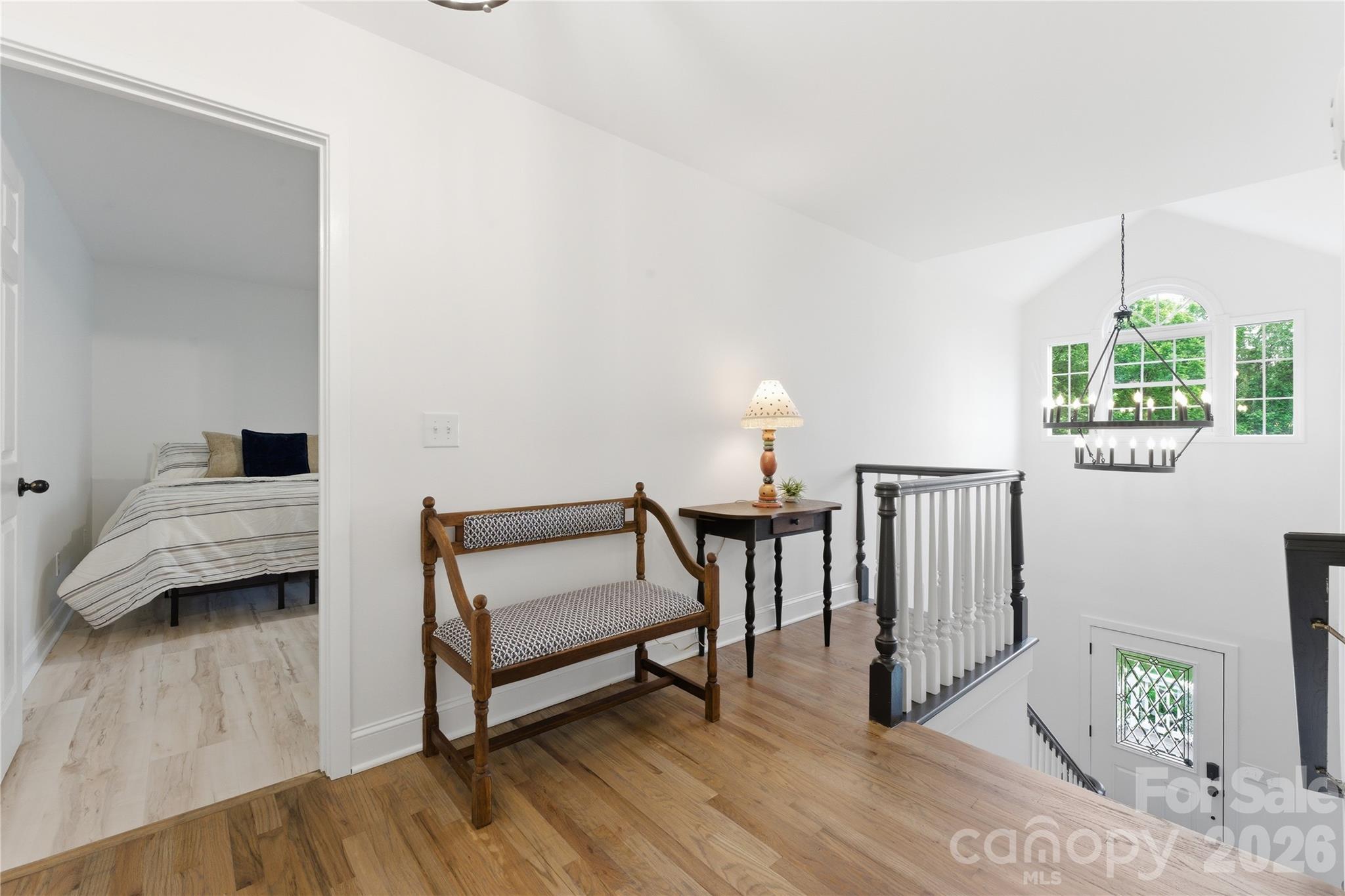 15 Racoon Point — Canton