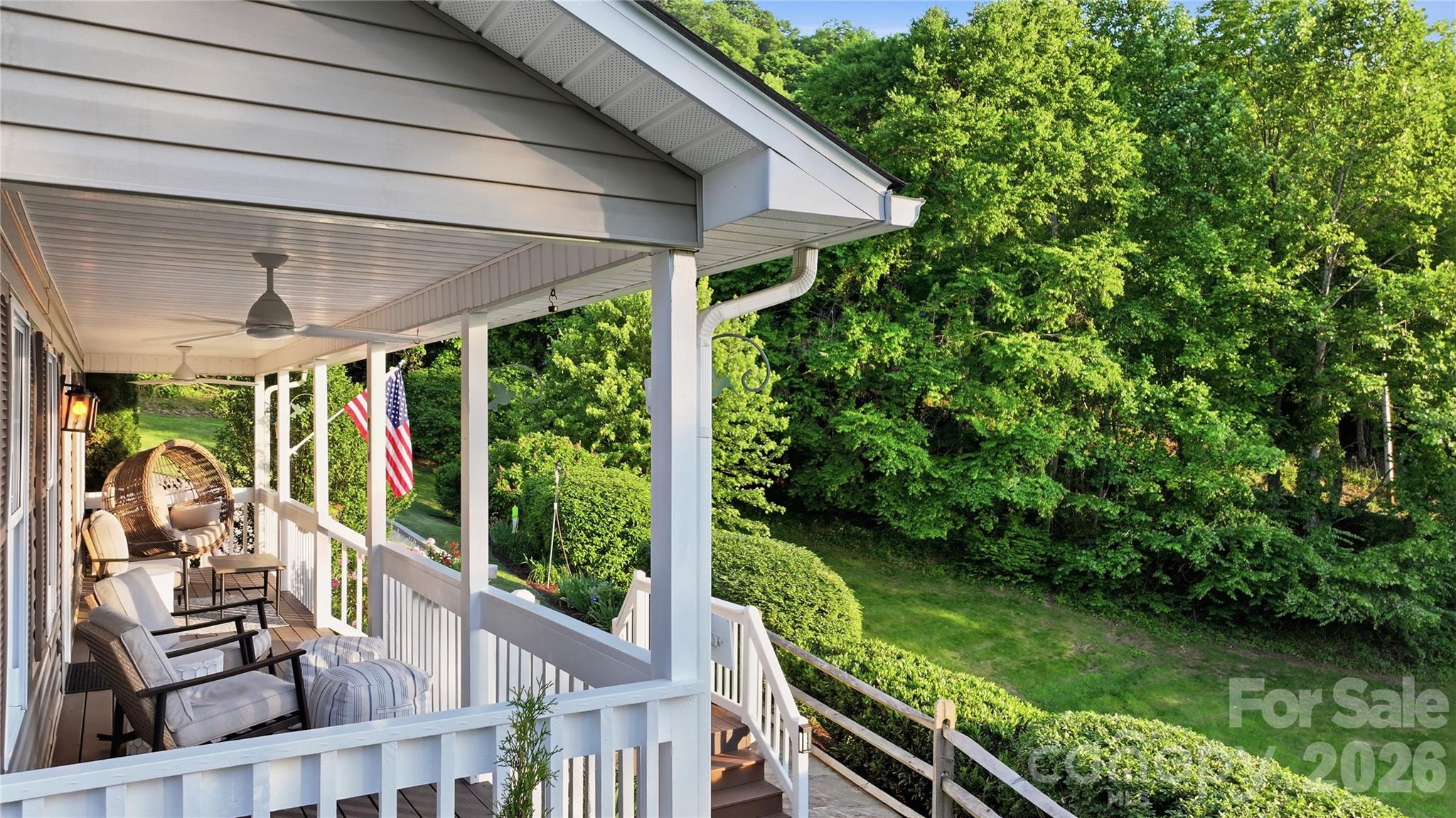 15 Racoon Point — Canton