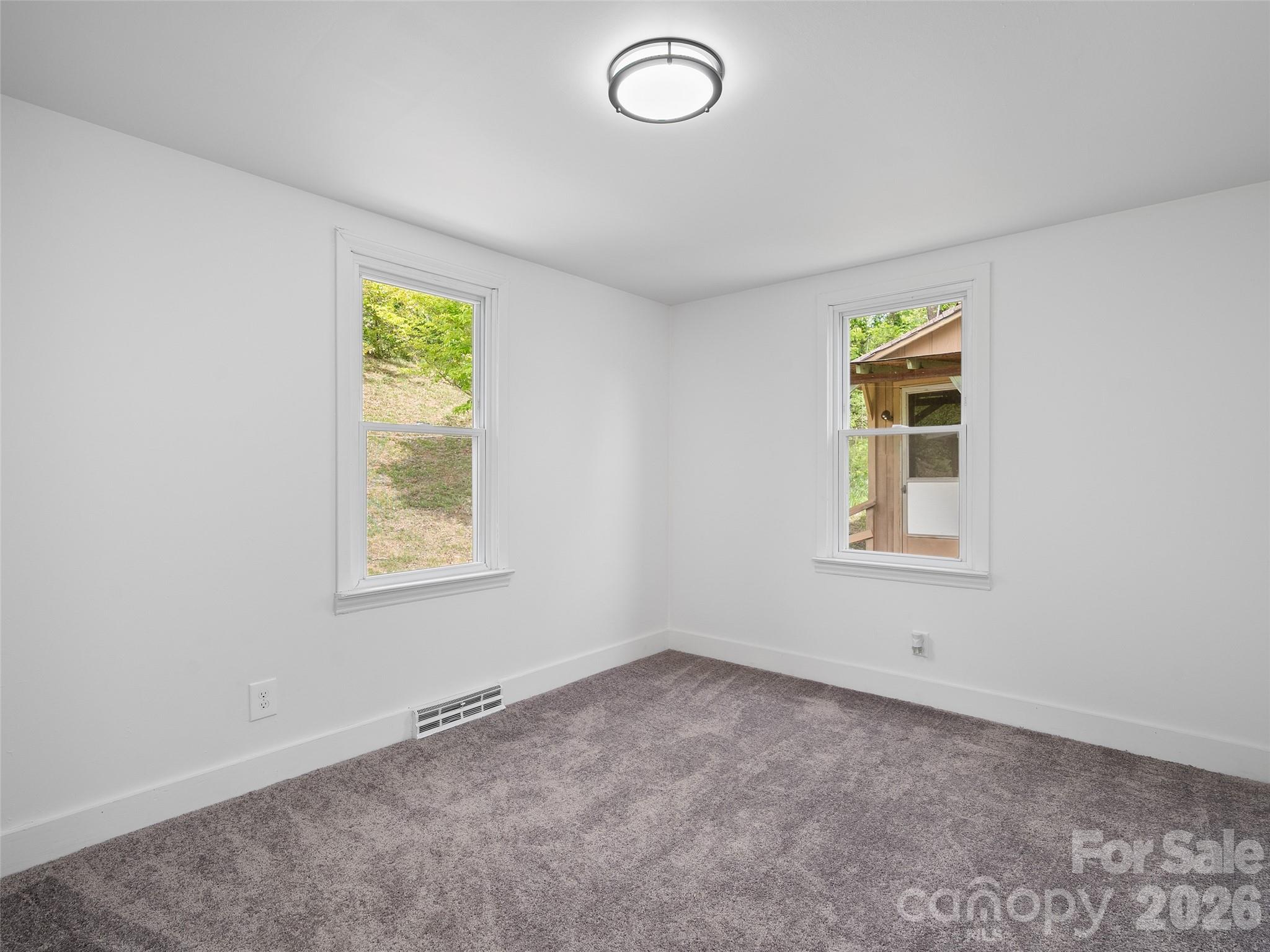 160 Cooper Street — Canton