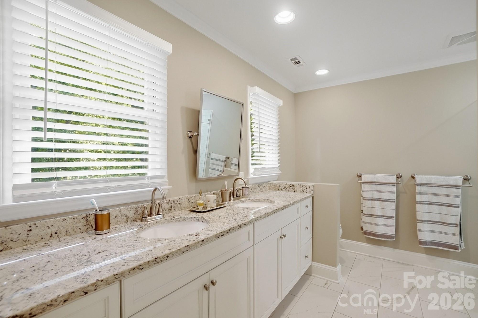 9918 Providence Forest Lane — Charlotte