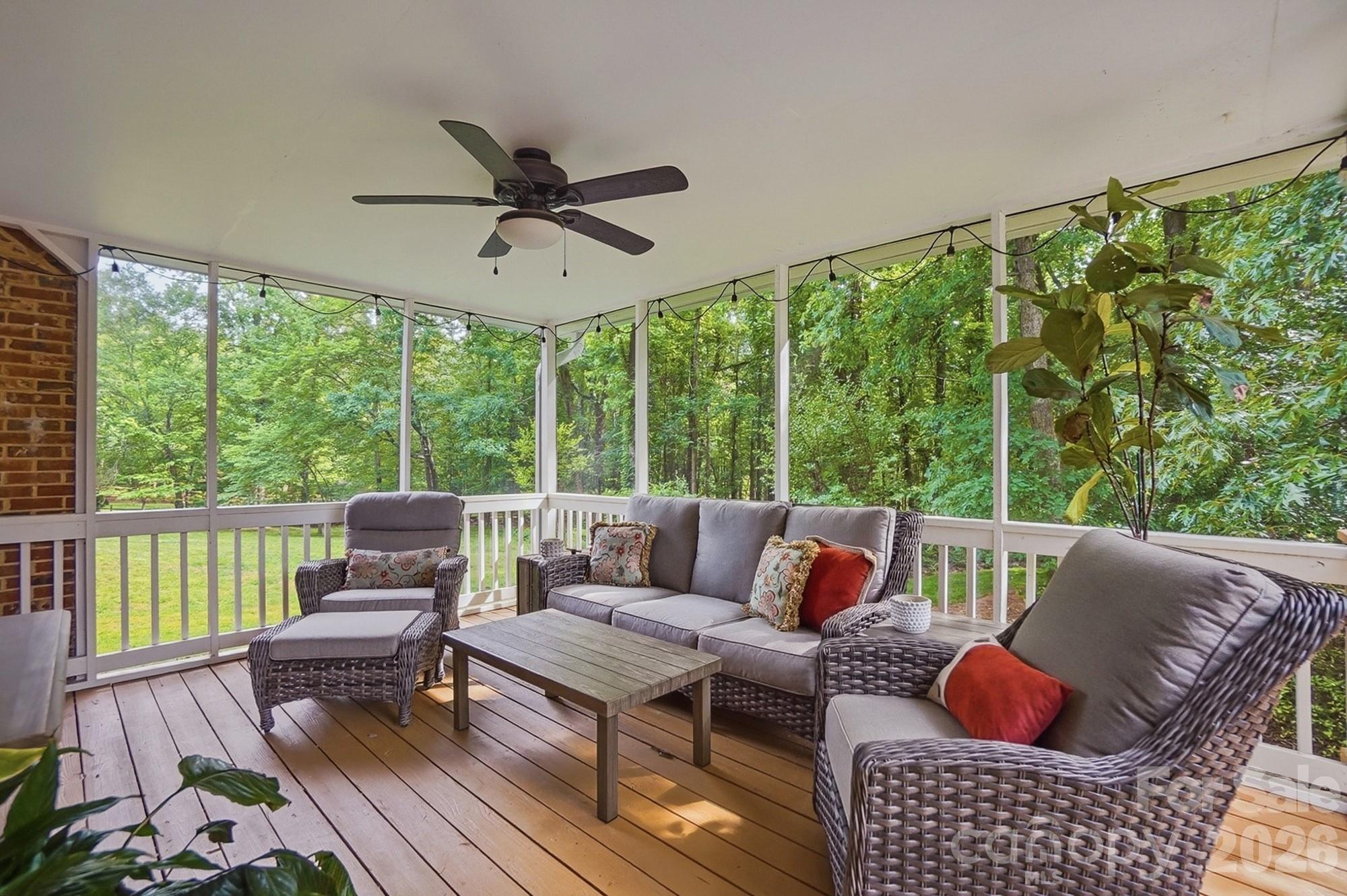 9918 Providence Forest Lane — Charlotte