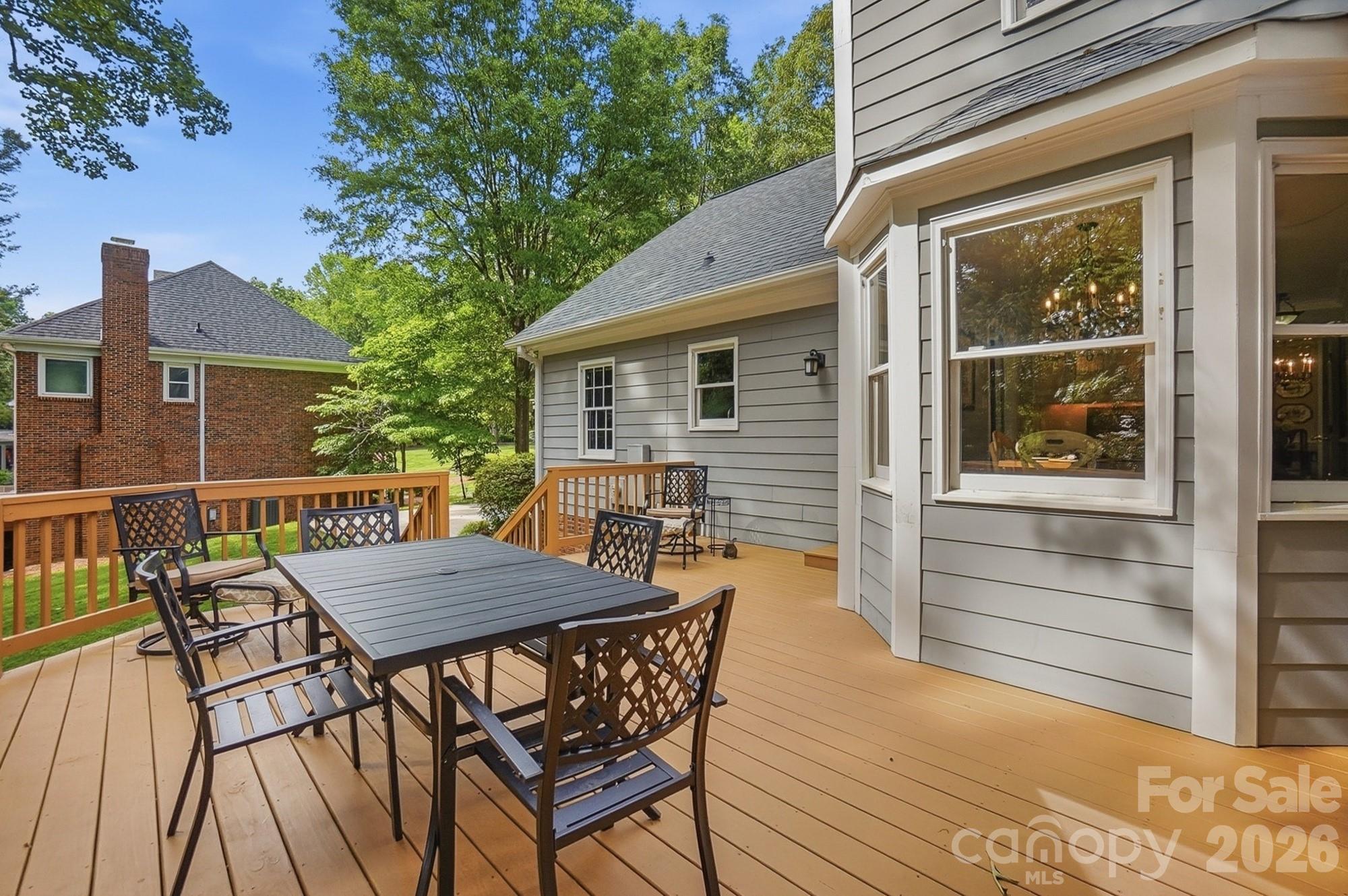 9918 Providence Forest Lane — Charlotte