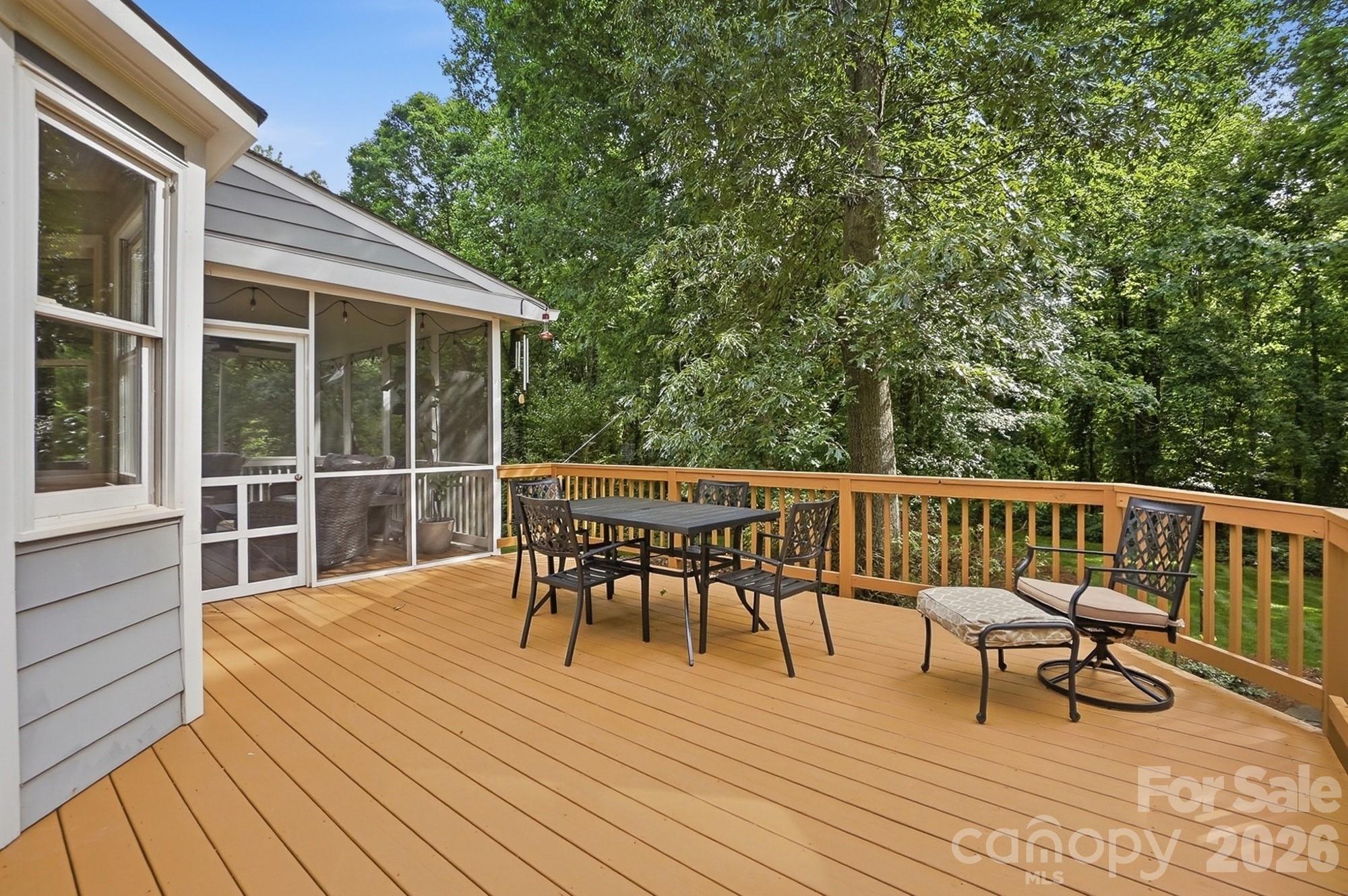 9918 Providence Forest Lane — Charlotte