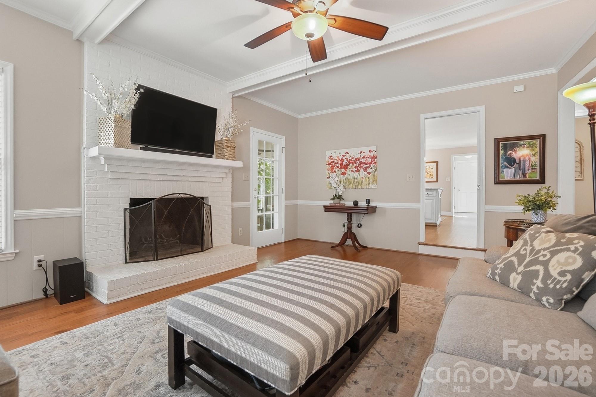 9918 Providence Forest Lane — Charlotte