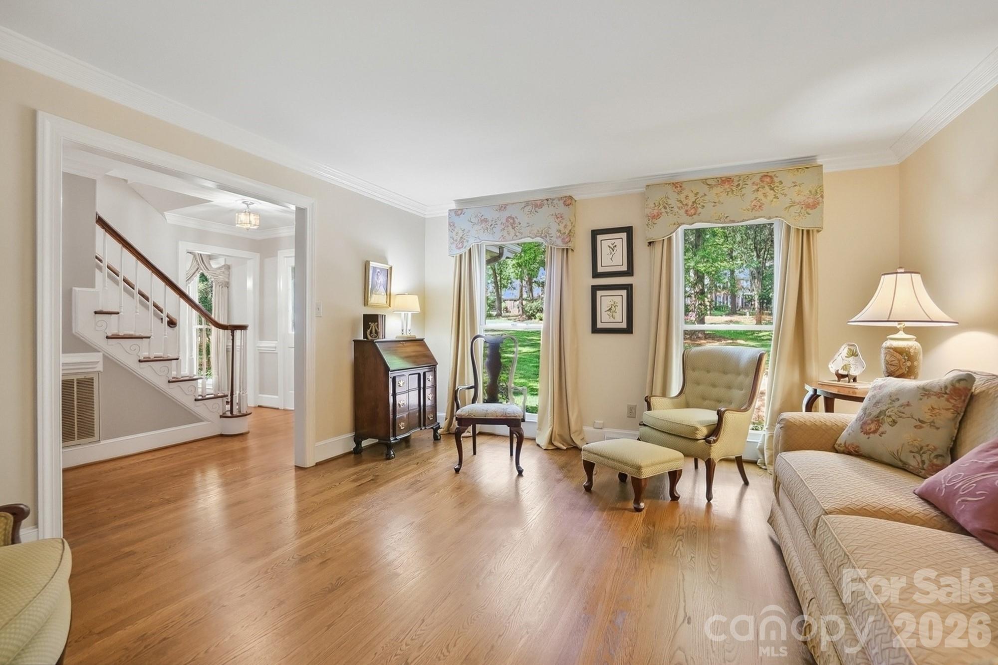 9918 Providence Forest Lane — Charlotte