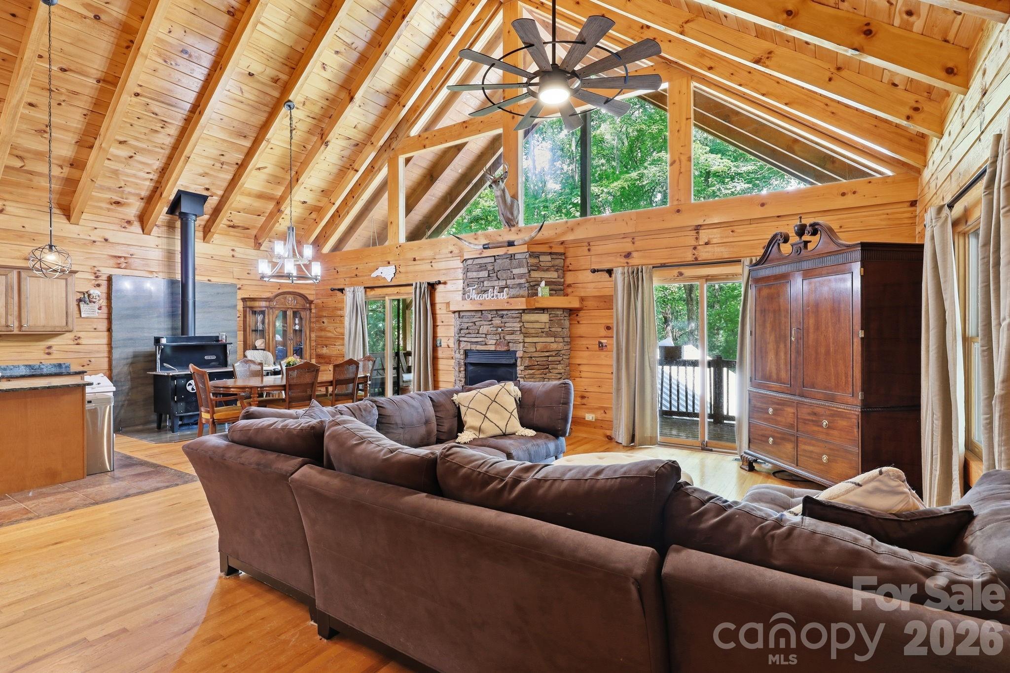 25 Theresa Terrace Road — Nebo