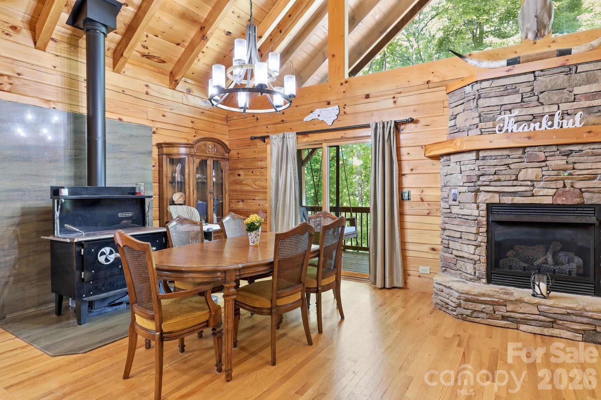 25 Theresa Terrace Road — Nebo