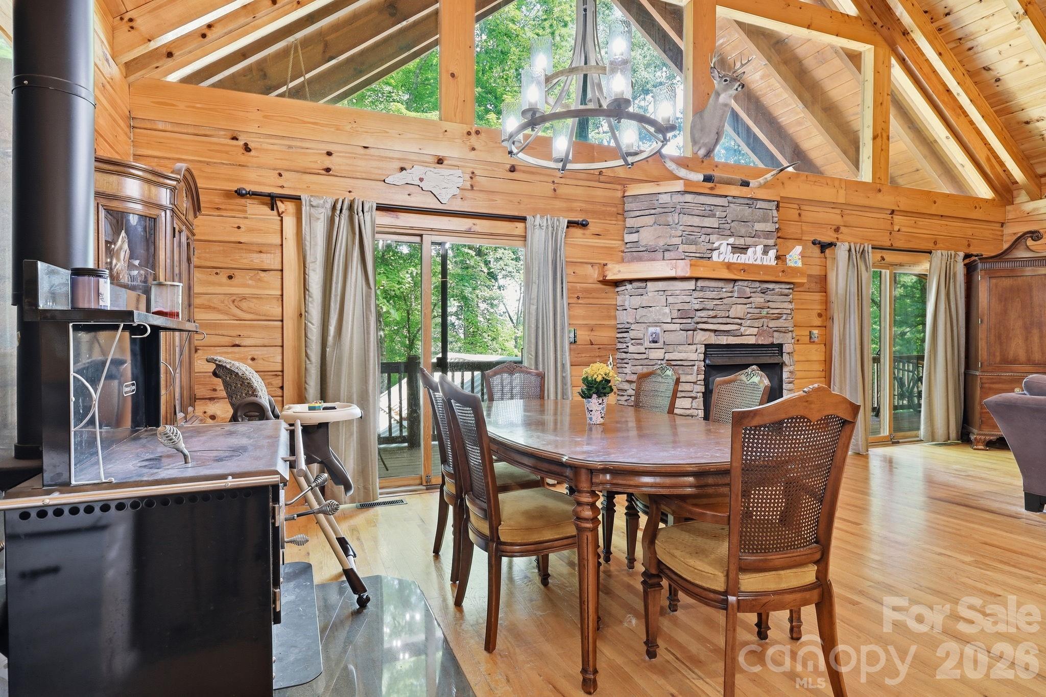 25 Theresa Terrace Road — Nebo