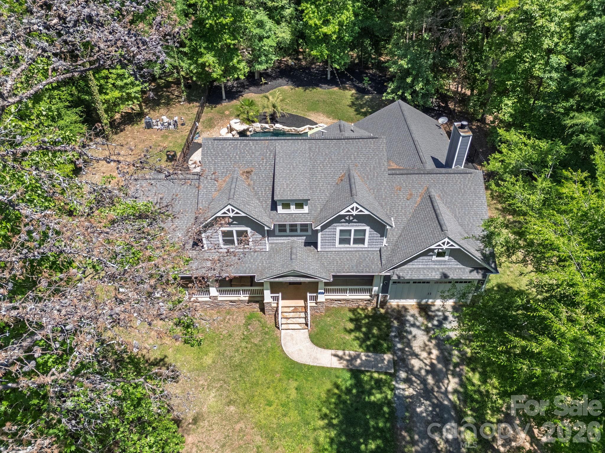 10200 Kerns Road — Huntersville