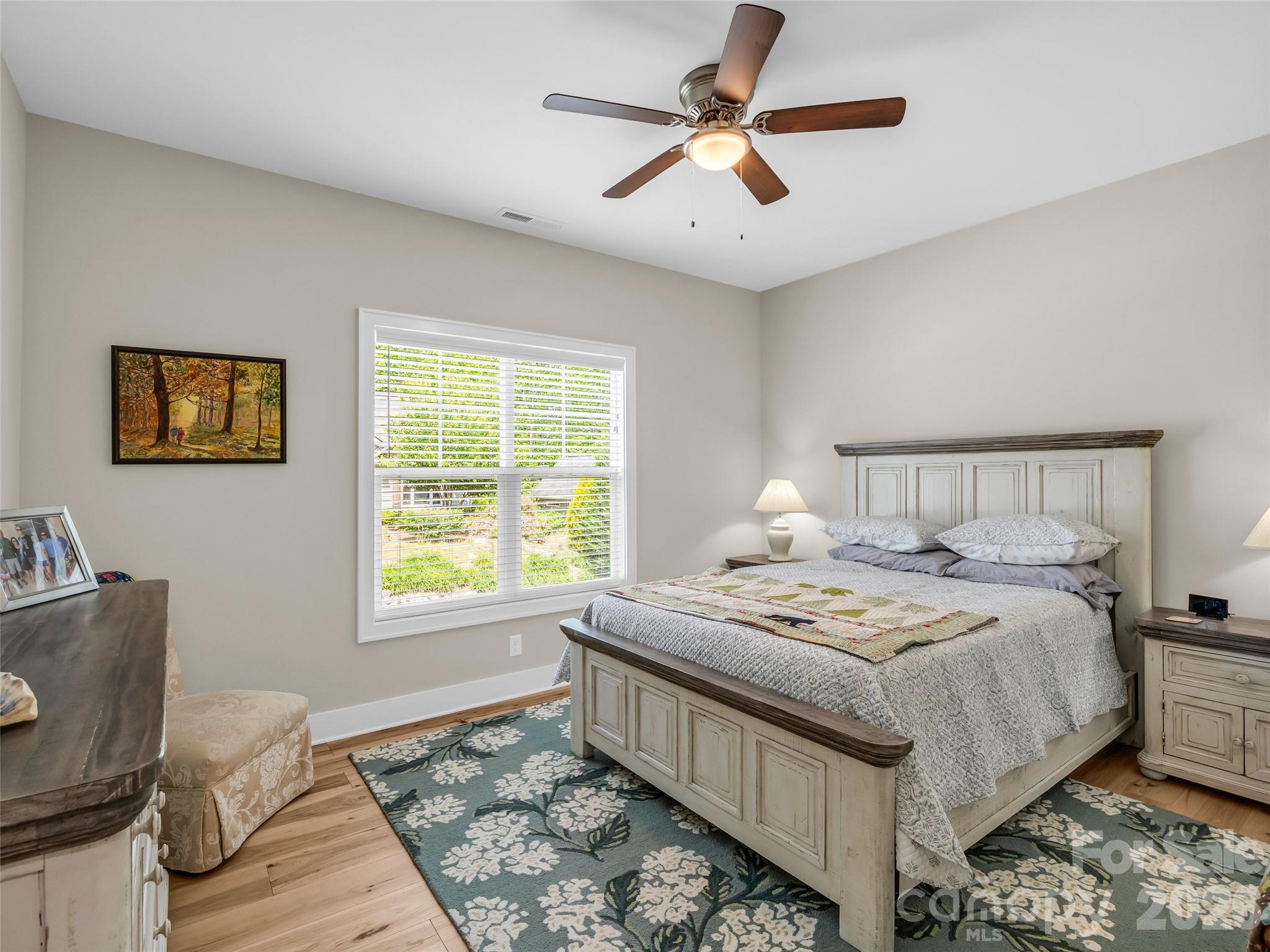 221 Millbrae Loop — Hendersonville