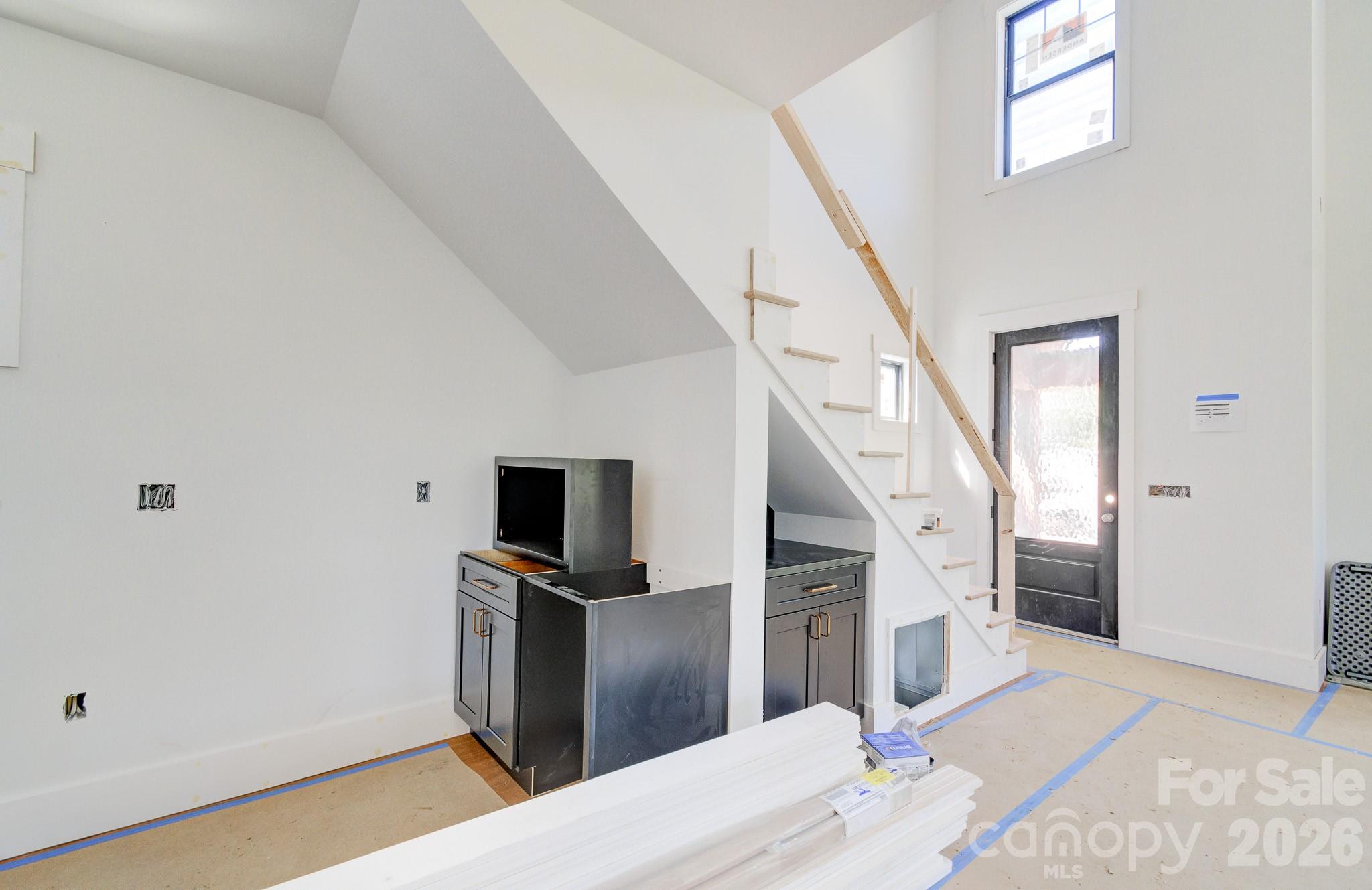 18 S Martha Kate Drive — Hendersonville