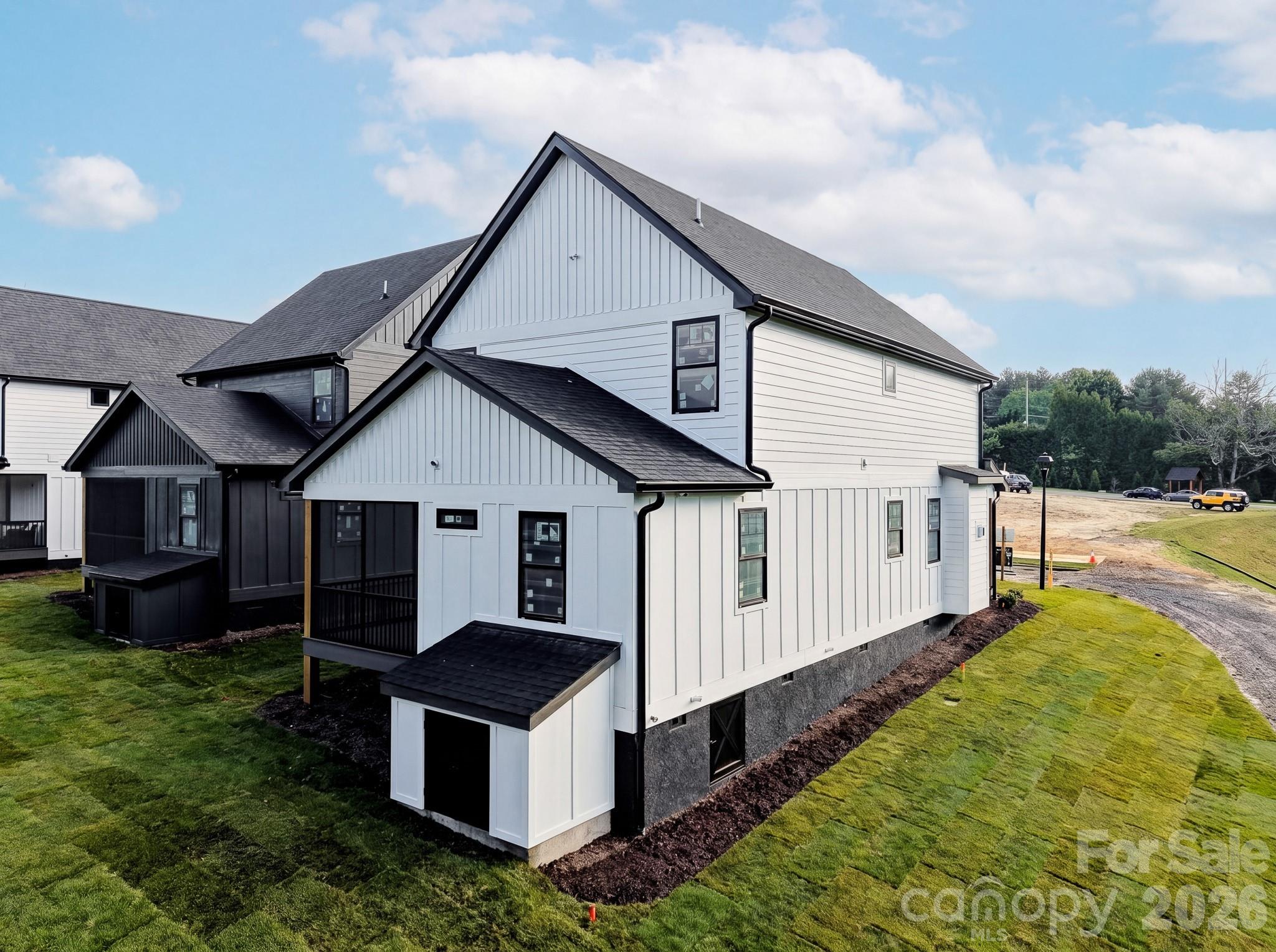 18 S Martha Kate Drive — Hendersonville