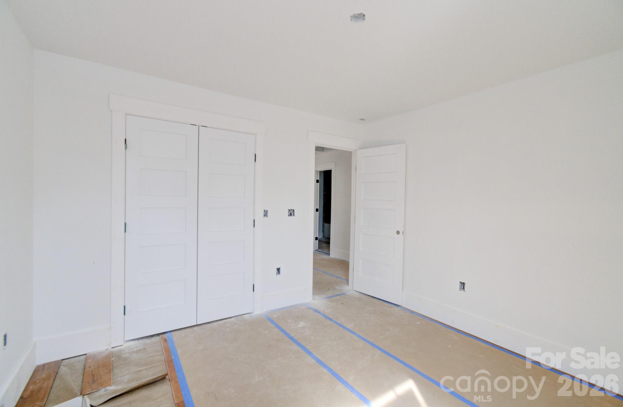 18 S Martha Kate Drive — Hendersonville