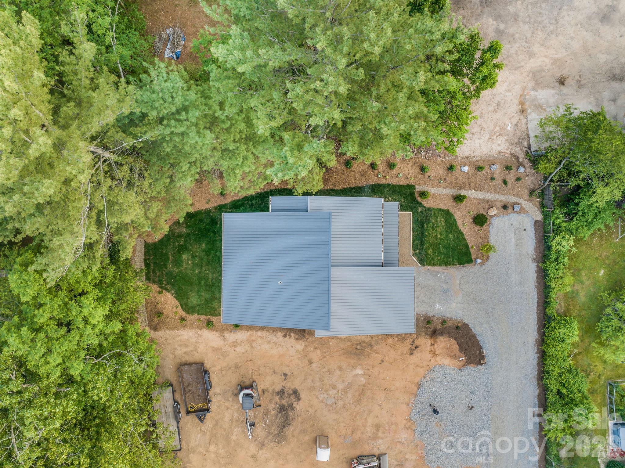 14 Da Vinci Court — Asheville