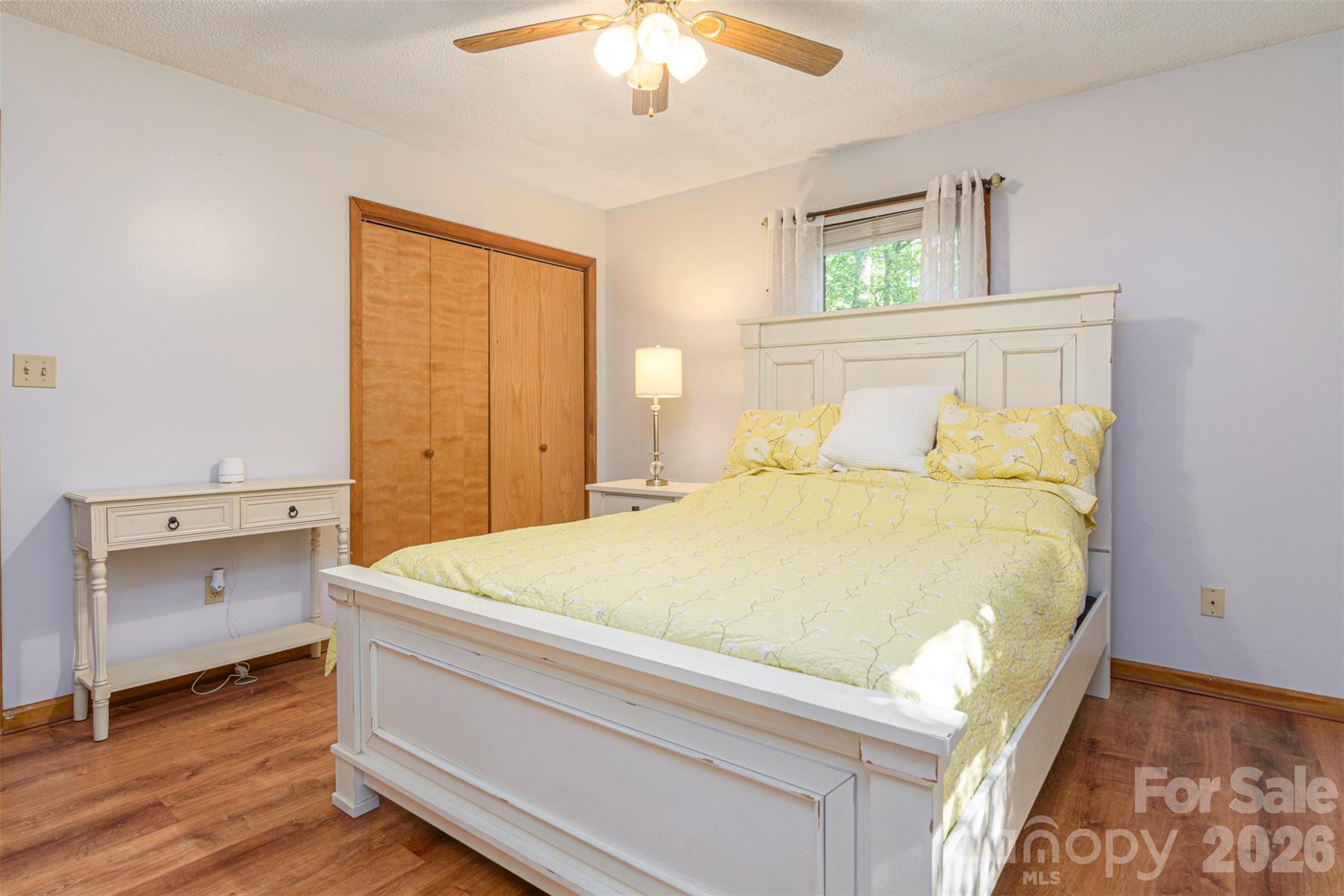 12 Mid Court Drive — Asheville