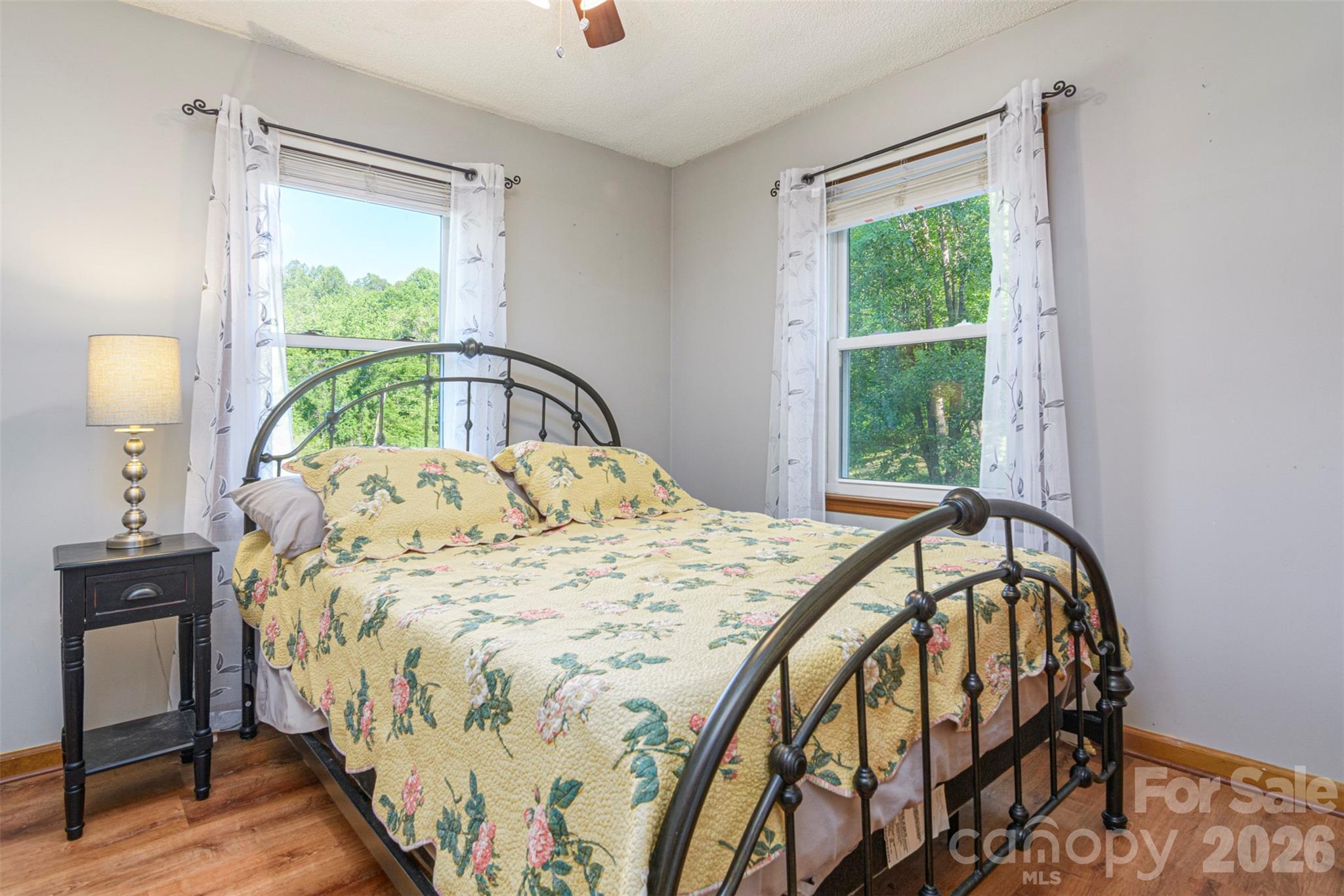 12 Mid Court Drive — Asheville