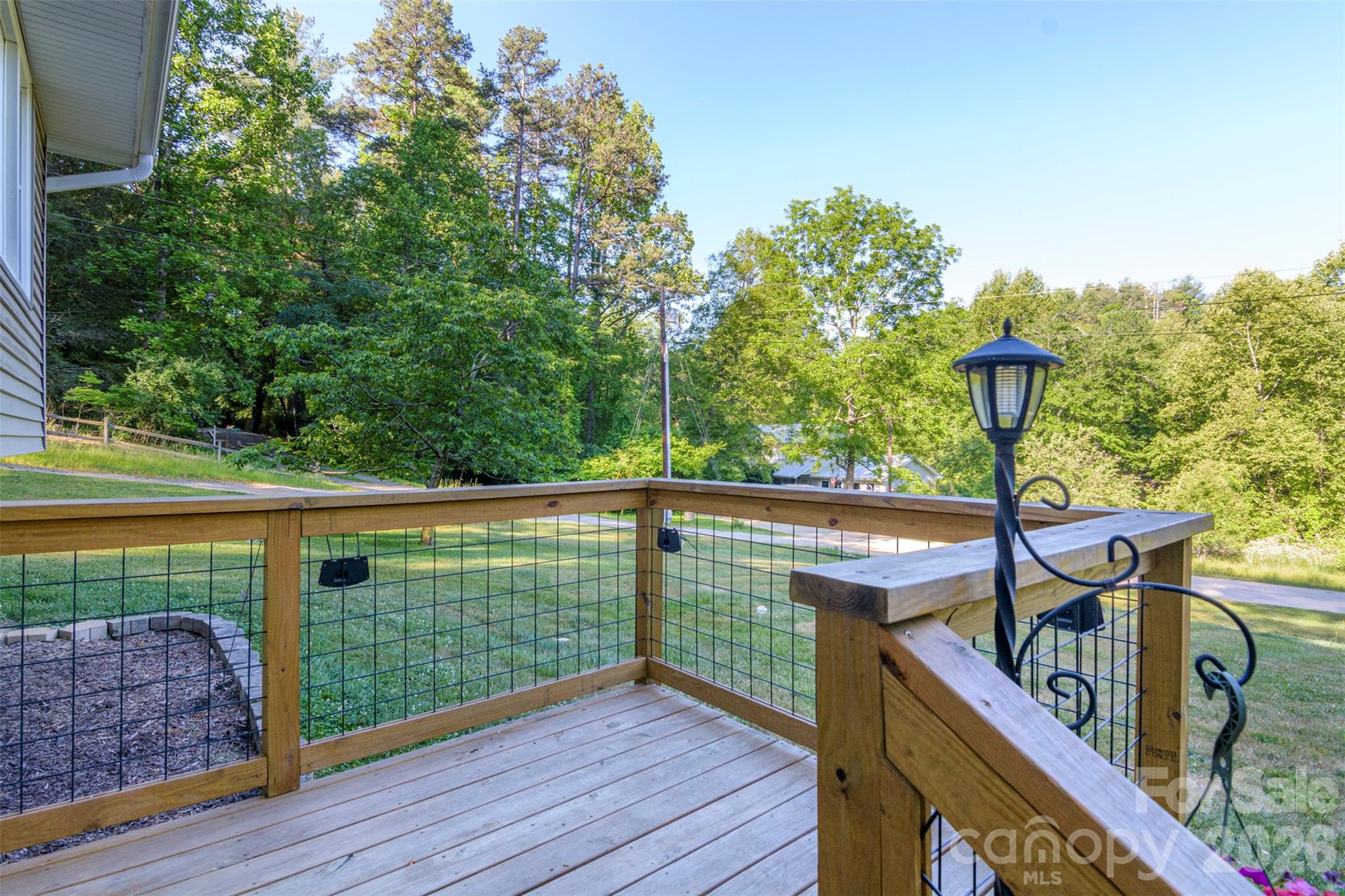 12 Mid Court Drive — Asheville