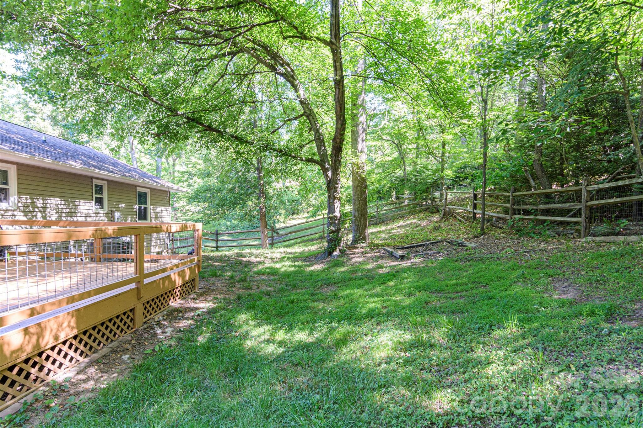 12 Mid Court Drive — Asheville
