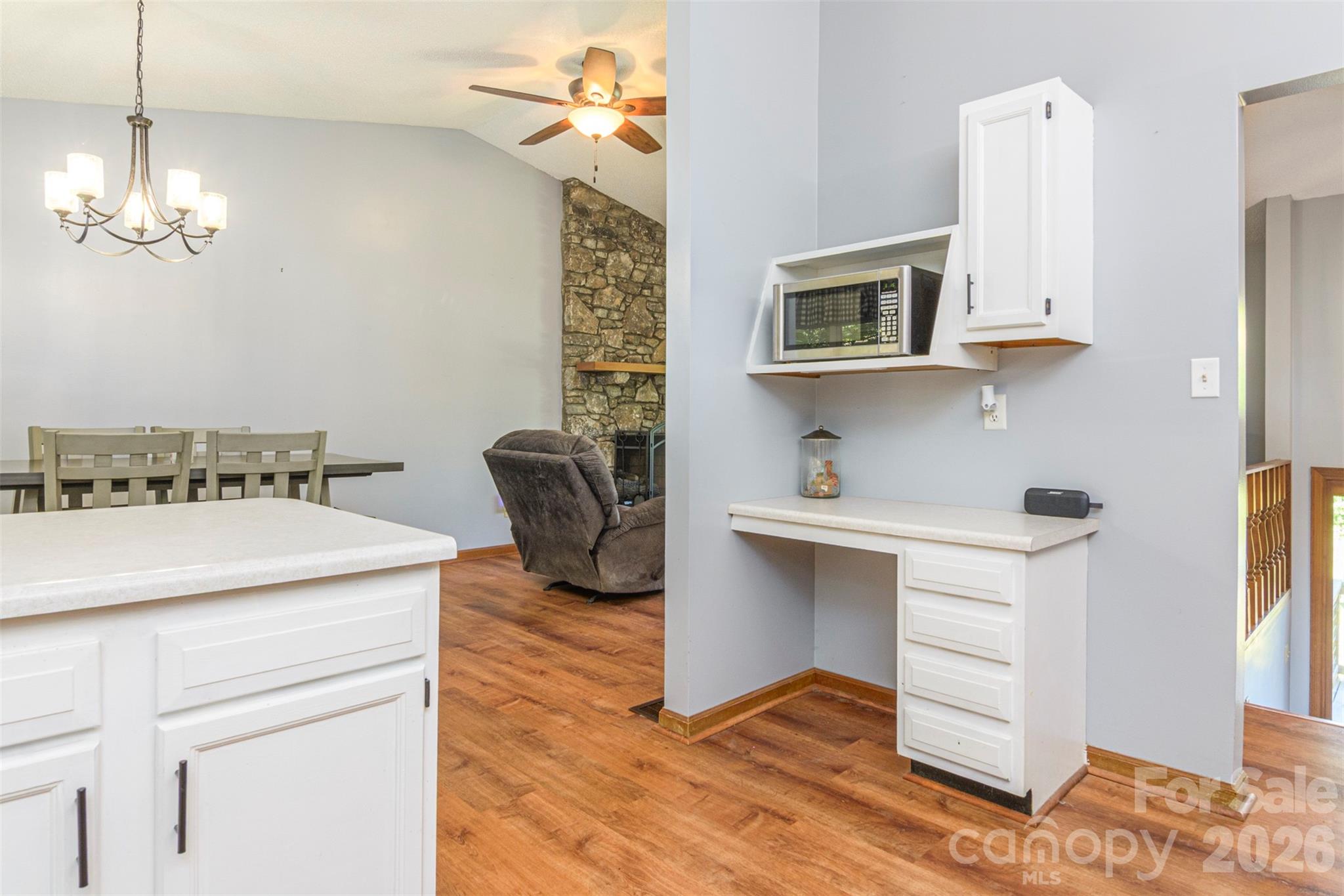 12 Mid Court Drive — Asheville