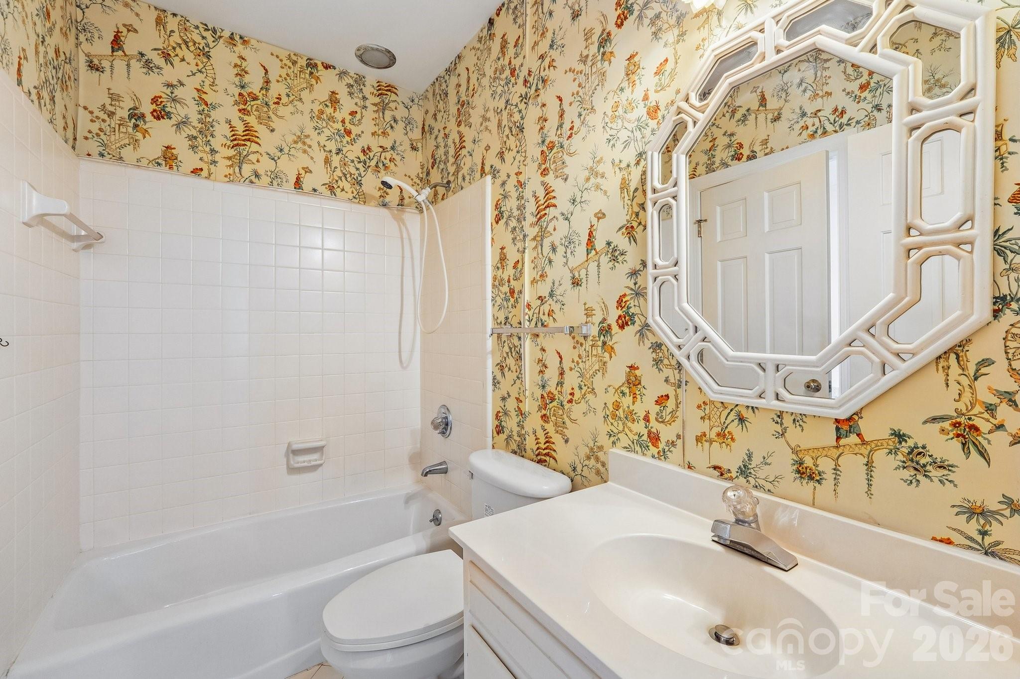 2231 Richardson Drive — Charlotte