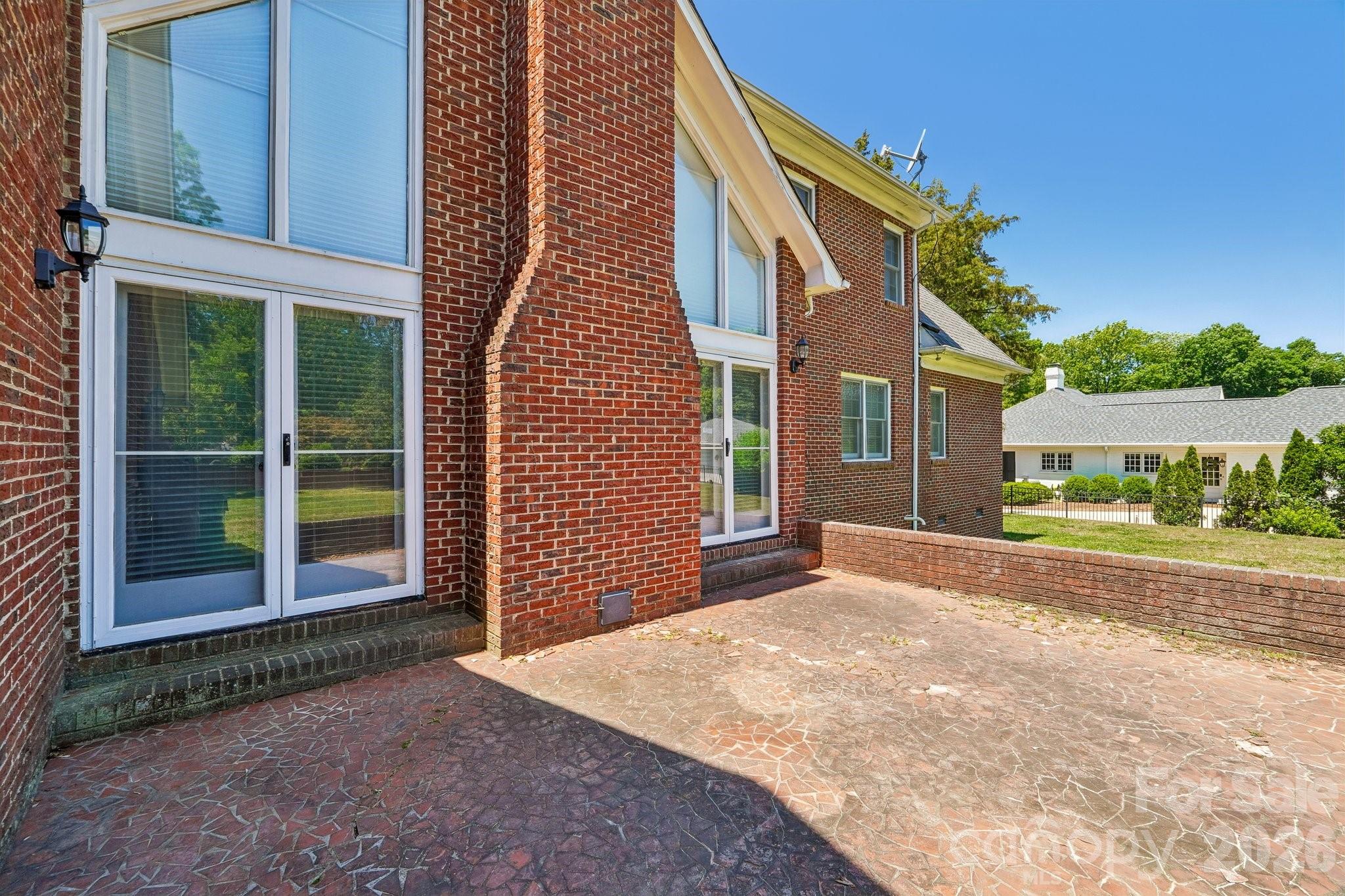2231 Richardson Drive — Charlotte