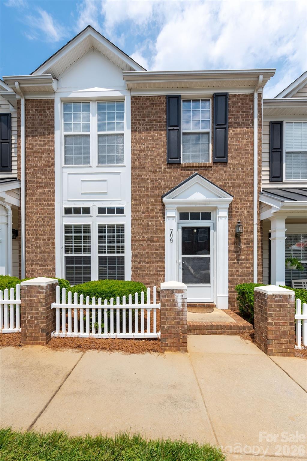 709 Atherton Way — Rock Hill