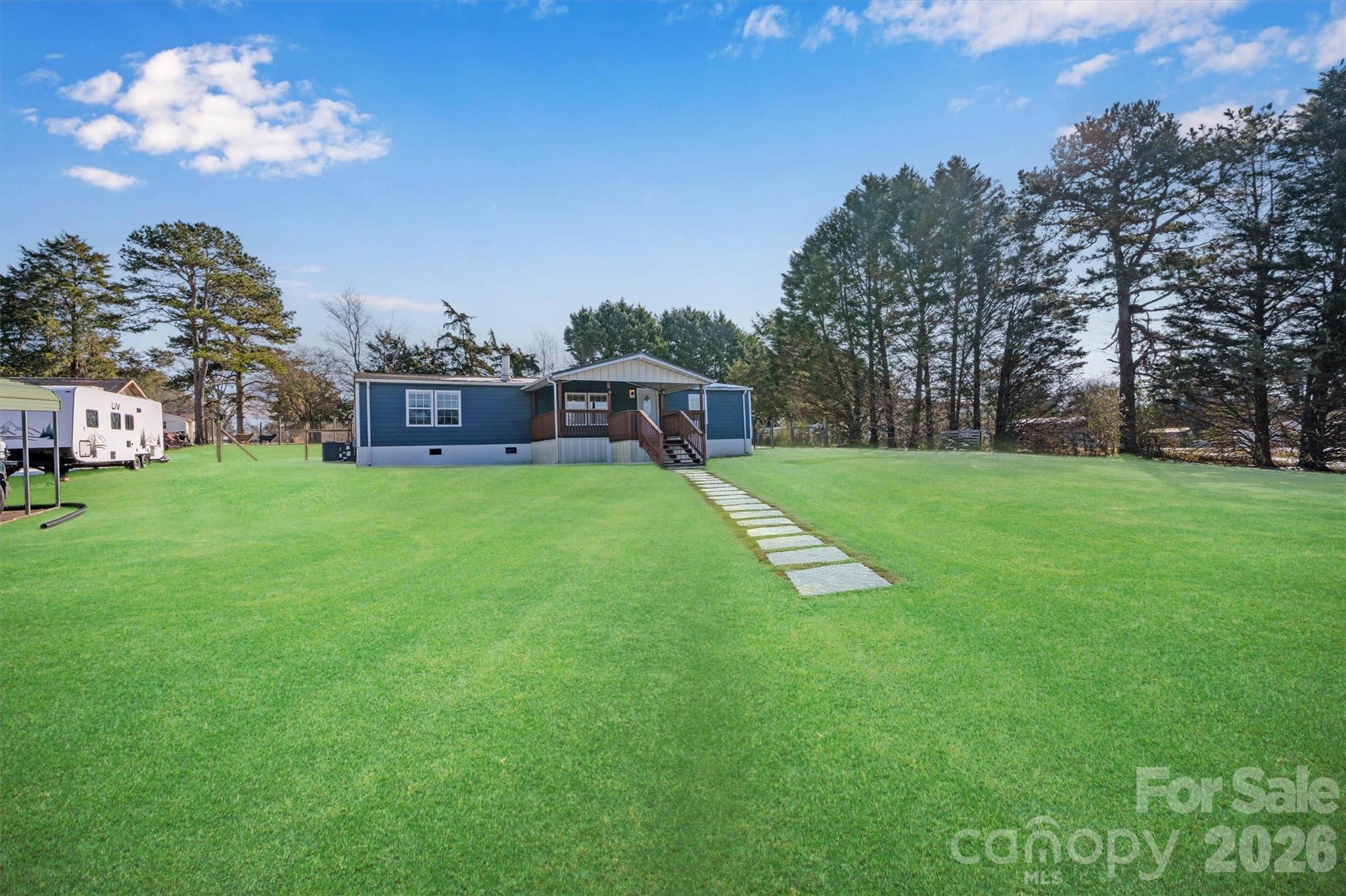 4790 Kent Street — Maiden