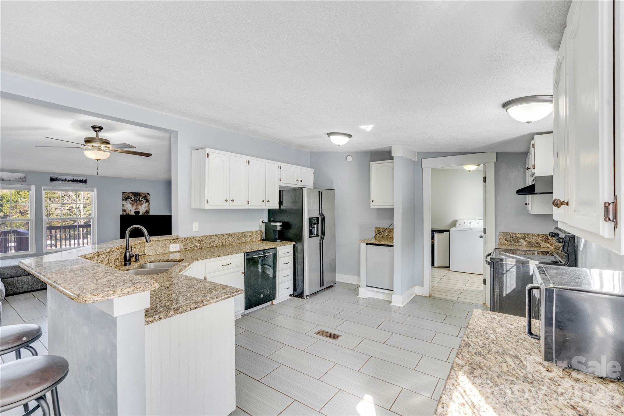 4790 Kent Street — Maiden