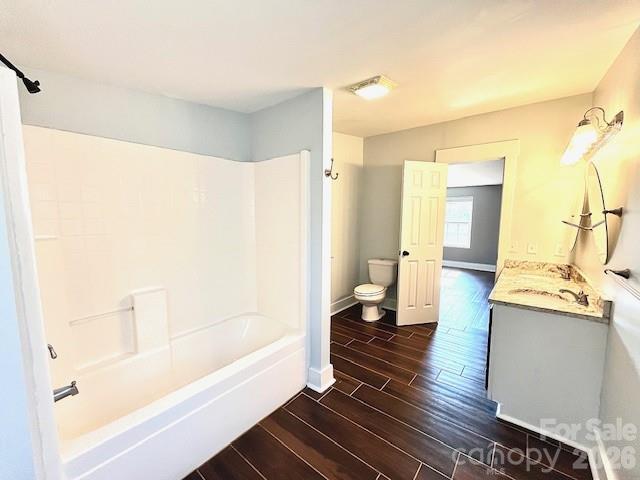 4790 Kent Street — Maiden