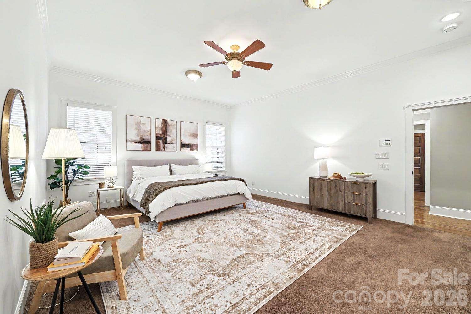 2215 Hassell Place — Charlotte