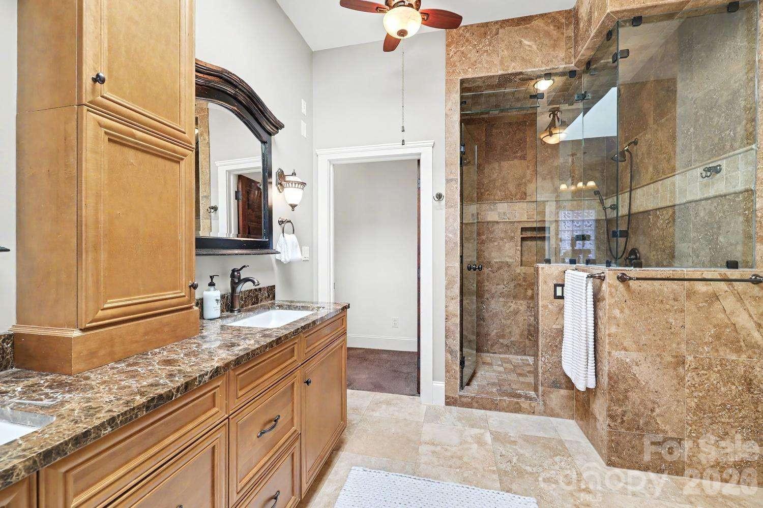 2215 Hassell Place — Charlotte