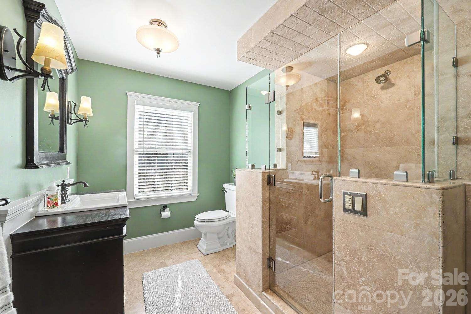 2215 Hassell Place — Charlotte