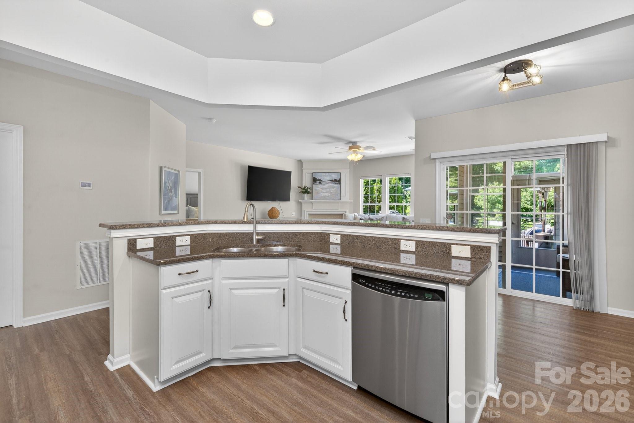 1265 Hamburg Court — Waxhaw
