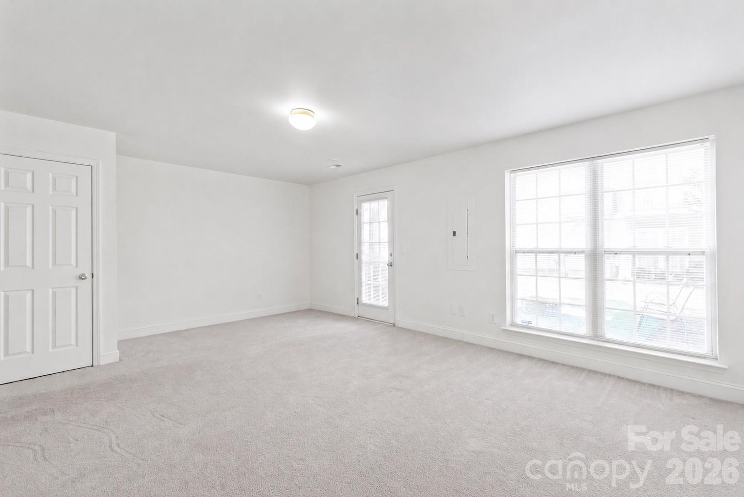 1707 Kashmir White Lane — Fort Mill
