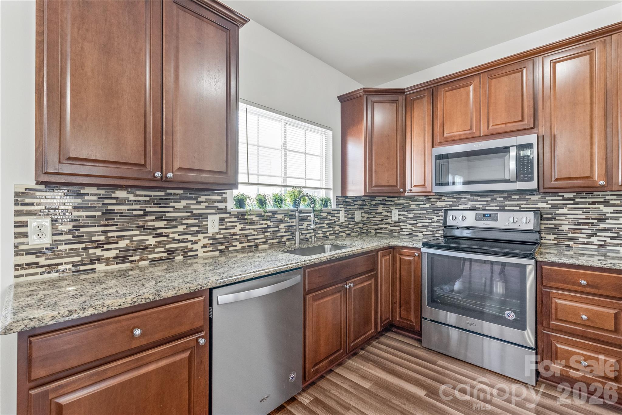 1707 Kashmir White Lane — Fort Mill
