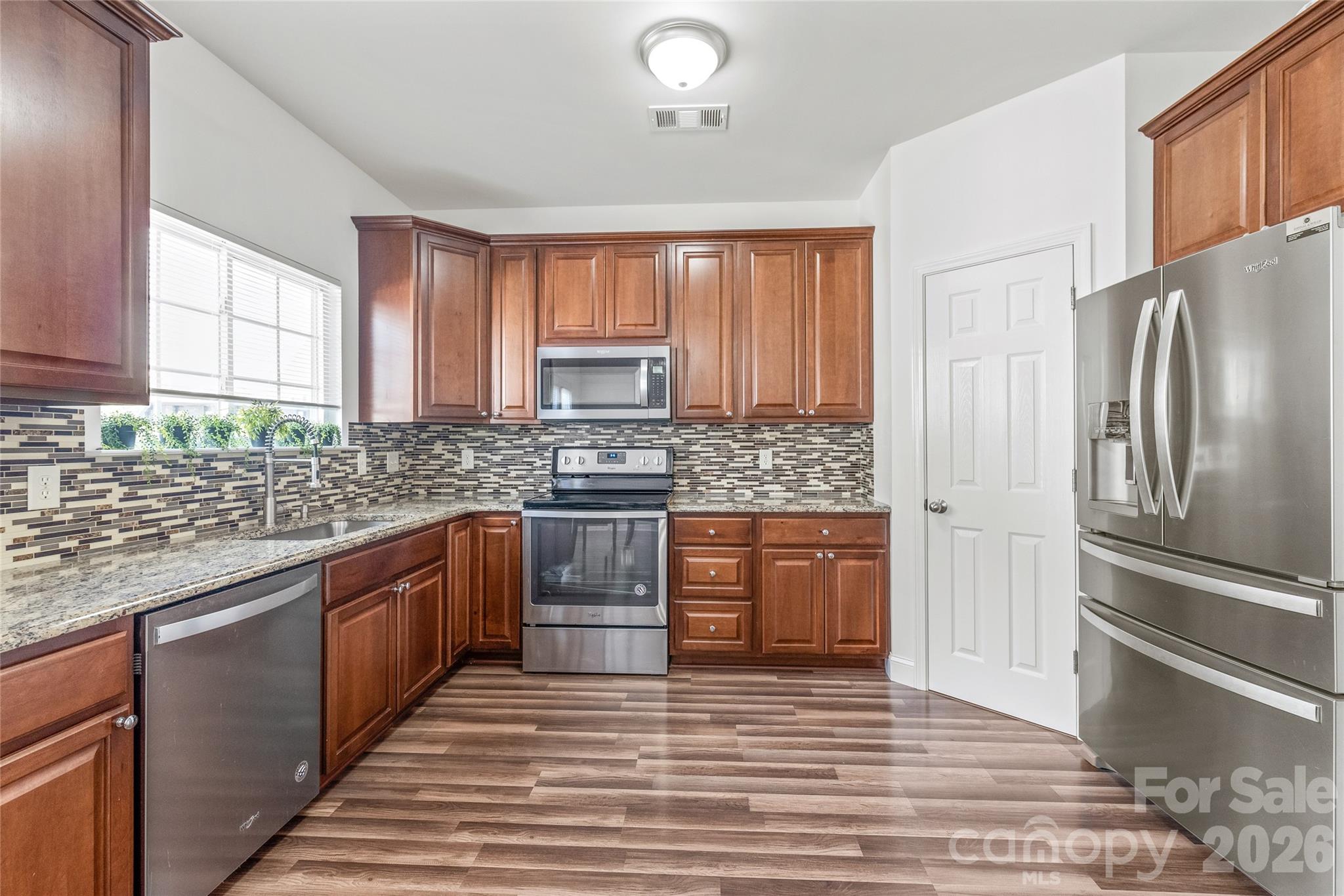 1707 Kashmir White Lane — Fort Mill