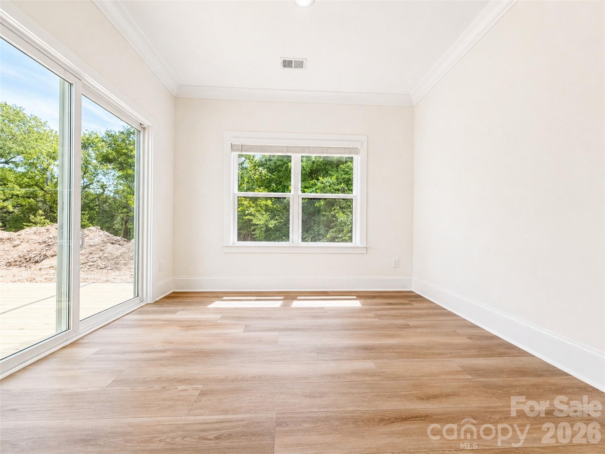 1220 N Sharon Amity Road — Charlotte