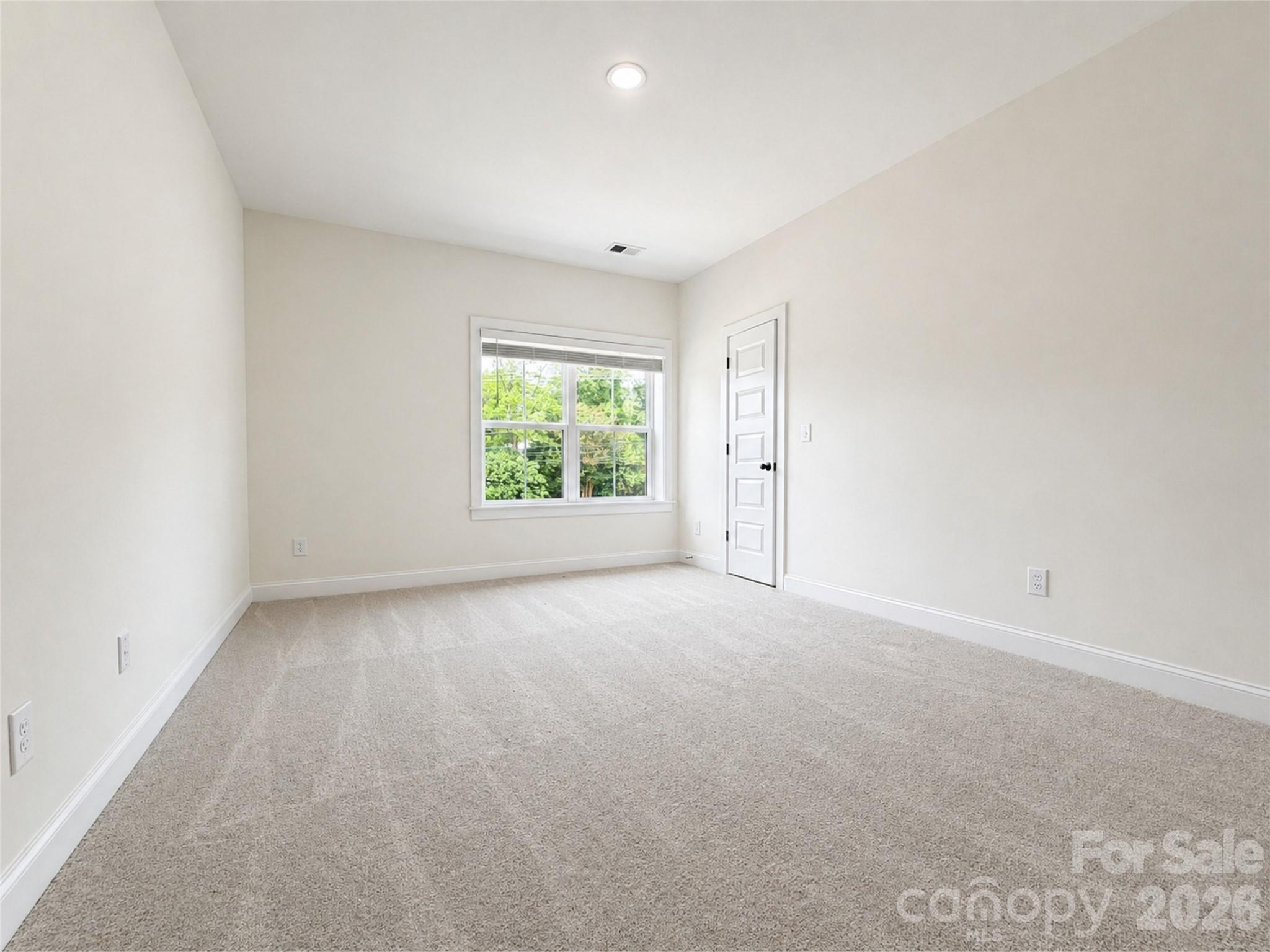 1220 N Sharon Amity Road — Charlotte