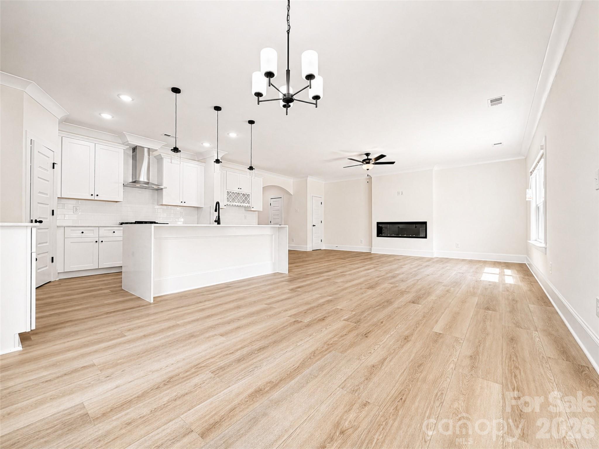 1220 N Sharon Amity Road — Charlotte