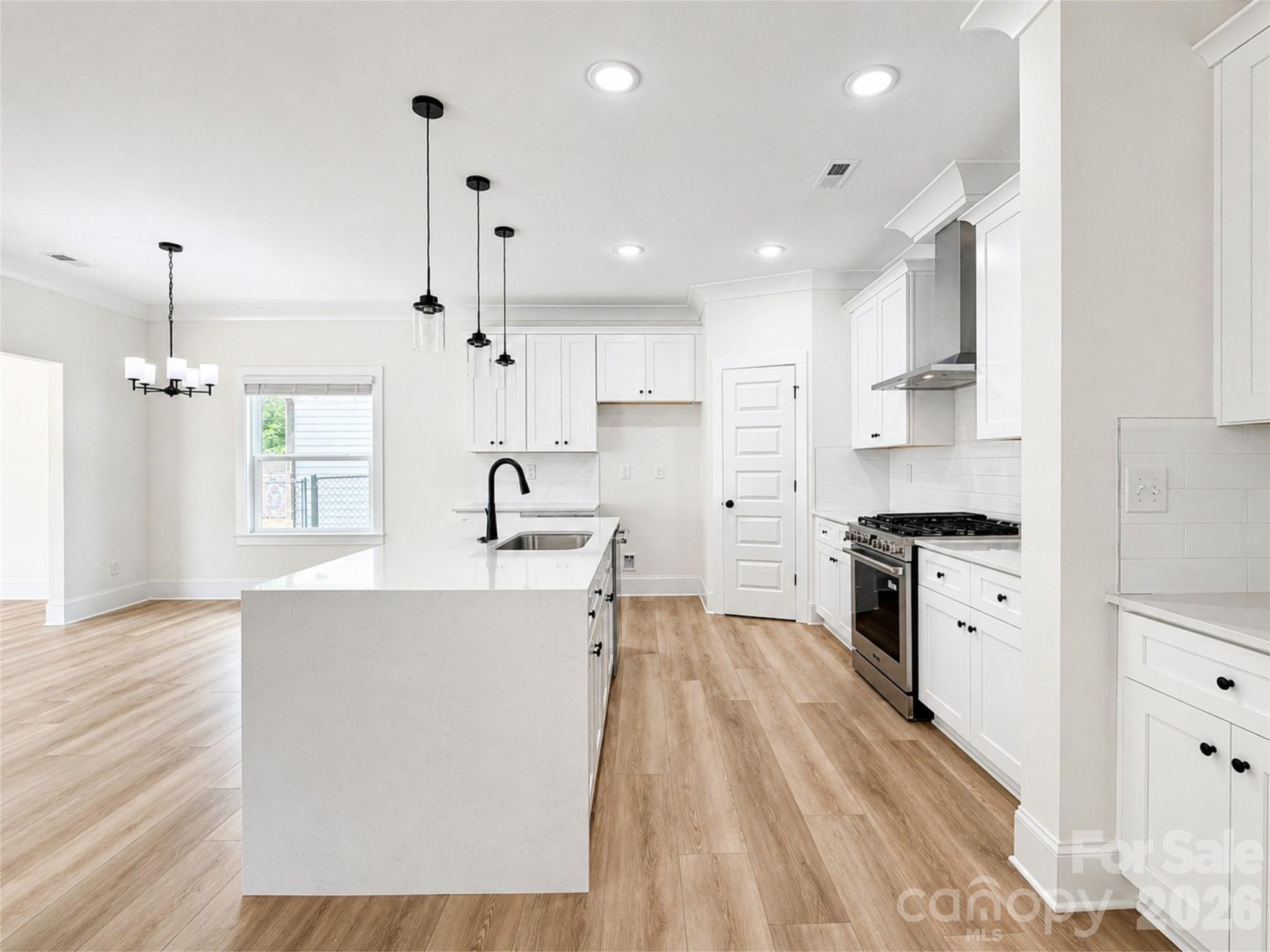 1220 N Sharon Amity Road — Charlotte