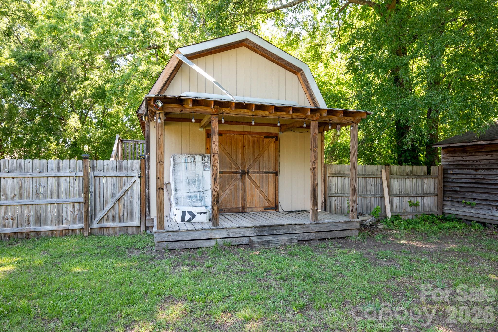 624 Patricia Avenue — Harrisburg