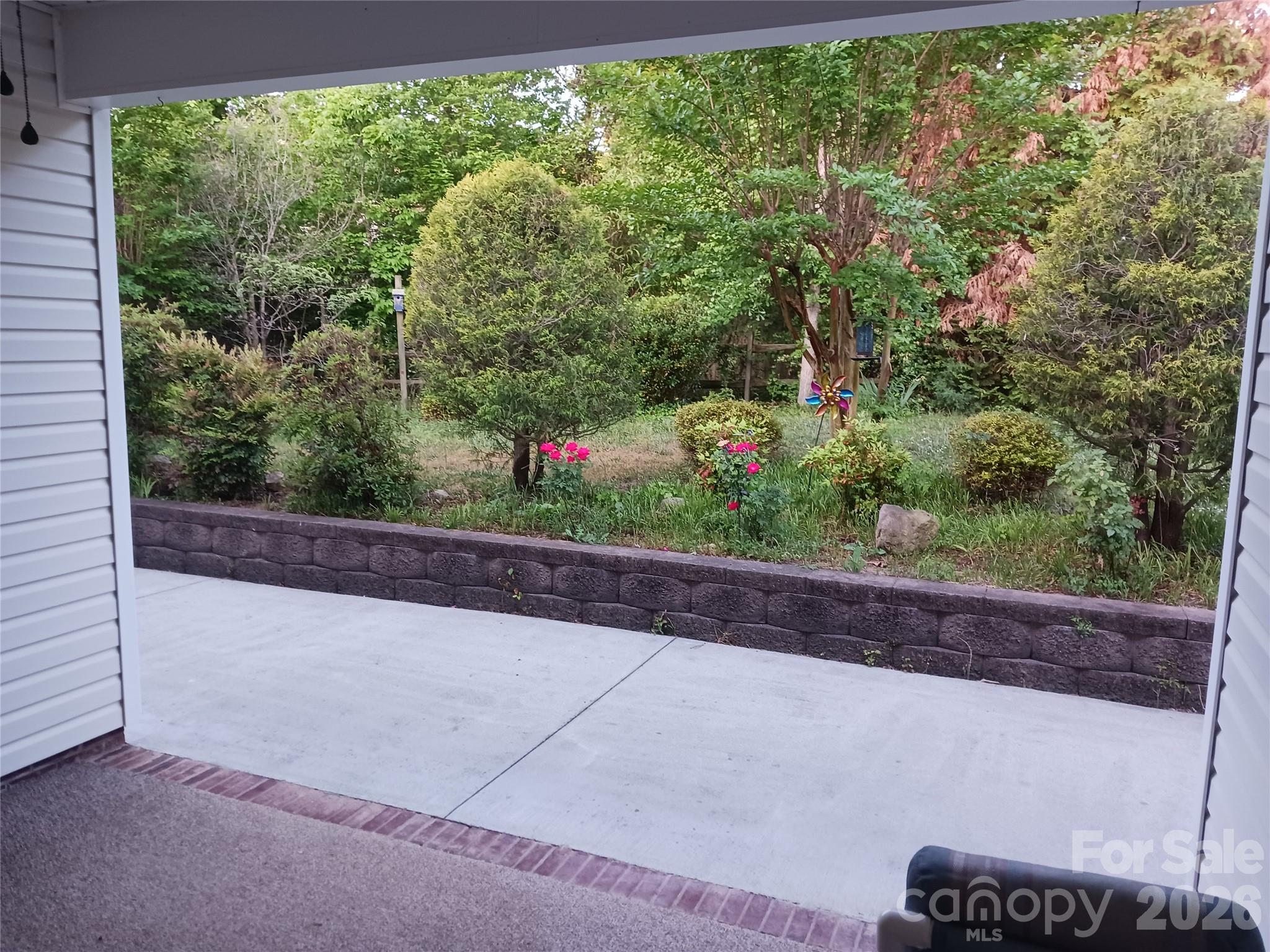 5039 Abbington Way — Belmont