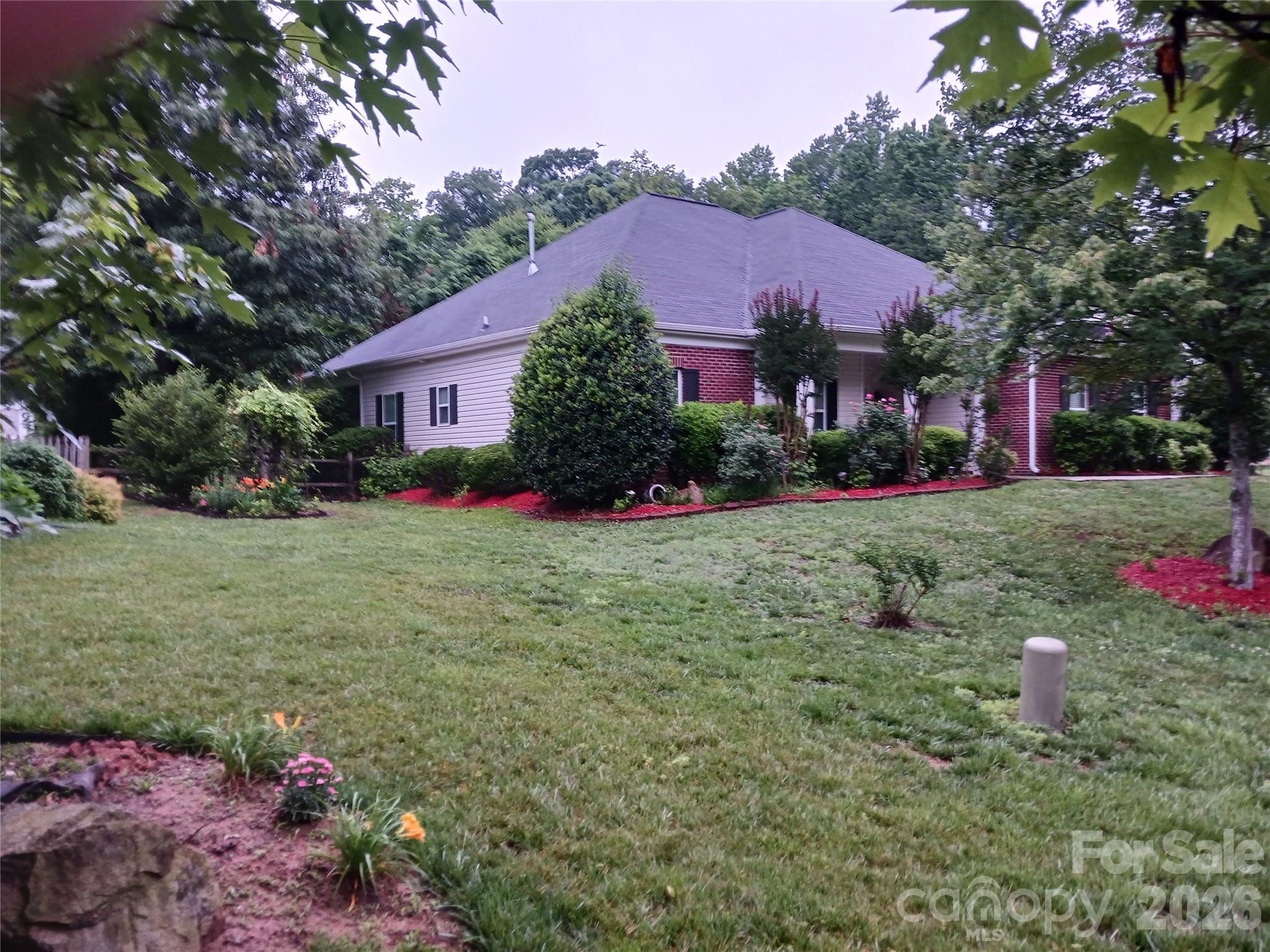 5039 Abbington Way — Belmont