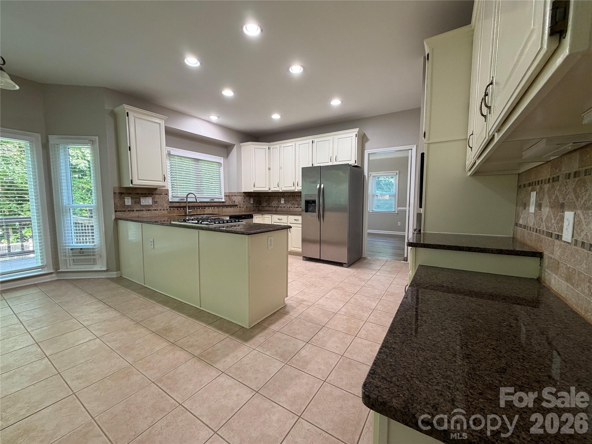 4714 Avonwood Lane — Charlotte