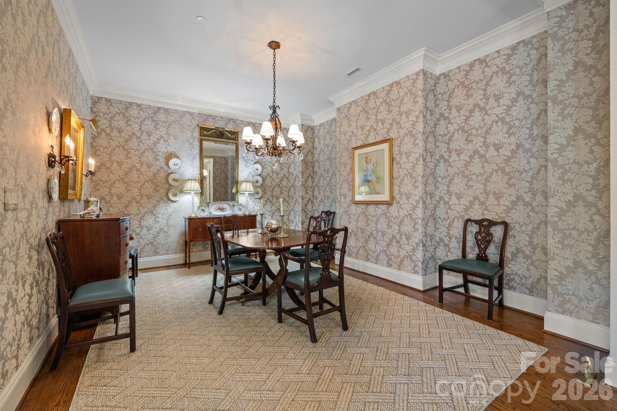 168 Cherokee Road — Charlotte